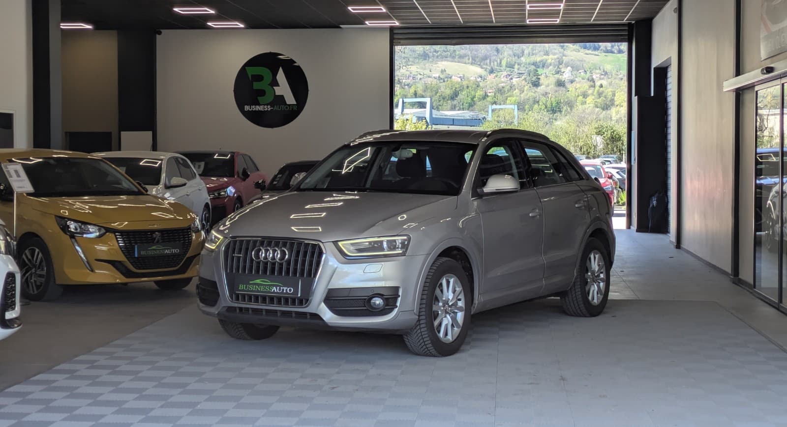 AUDI Q3 2.0 TDI 177 ch Quattro Ambiente S tronic 7 / Audi Drive Select / Aide au stationnement