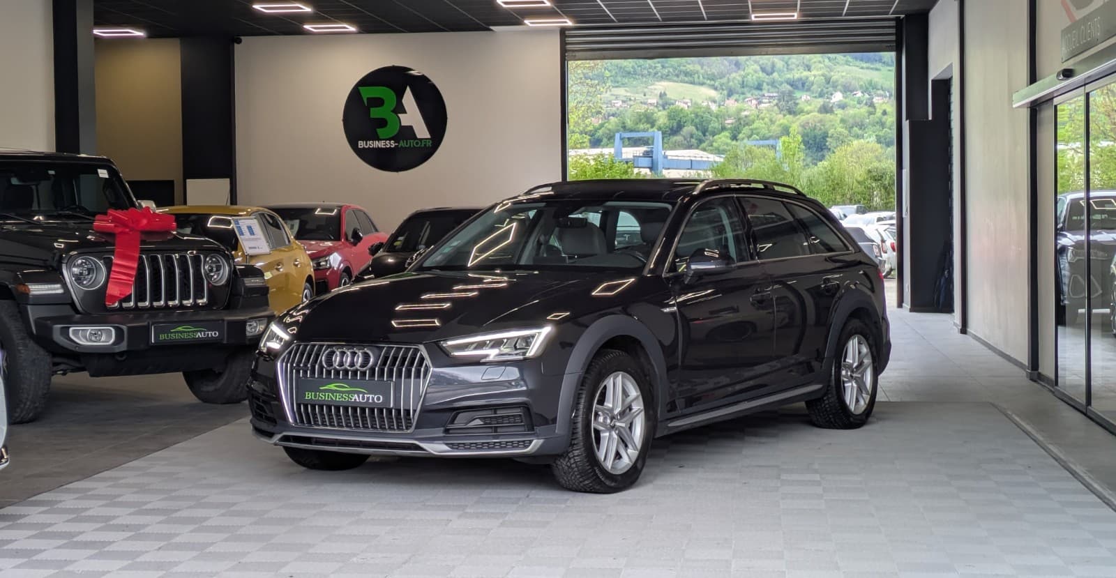 AUDI A4 ALLROAD QUATTRO ultra 2.0L TFSI 252cv S Tronic 7 Design Luxe / GPS / Drive Select / Bluetooth / Caméra de recul