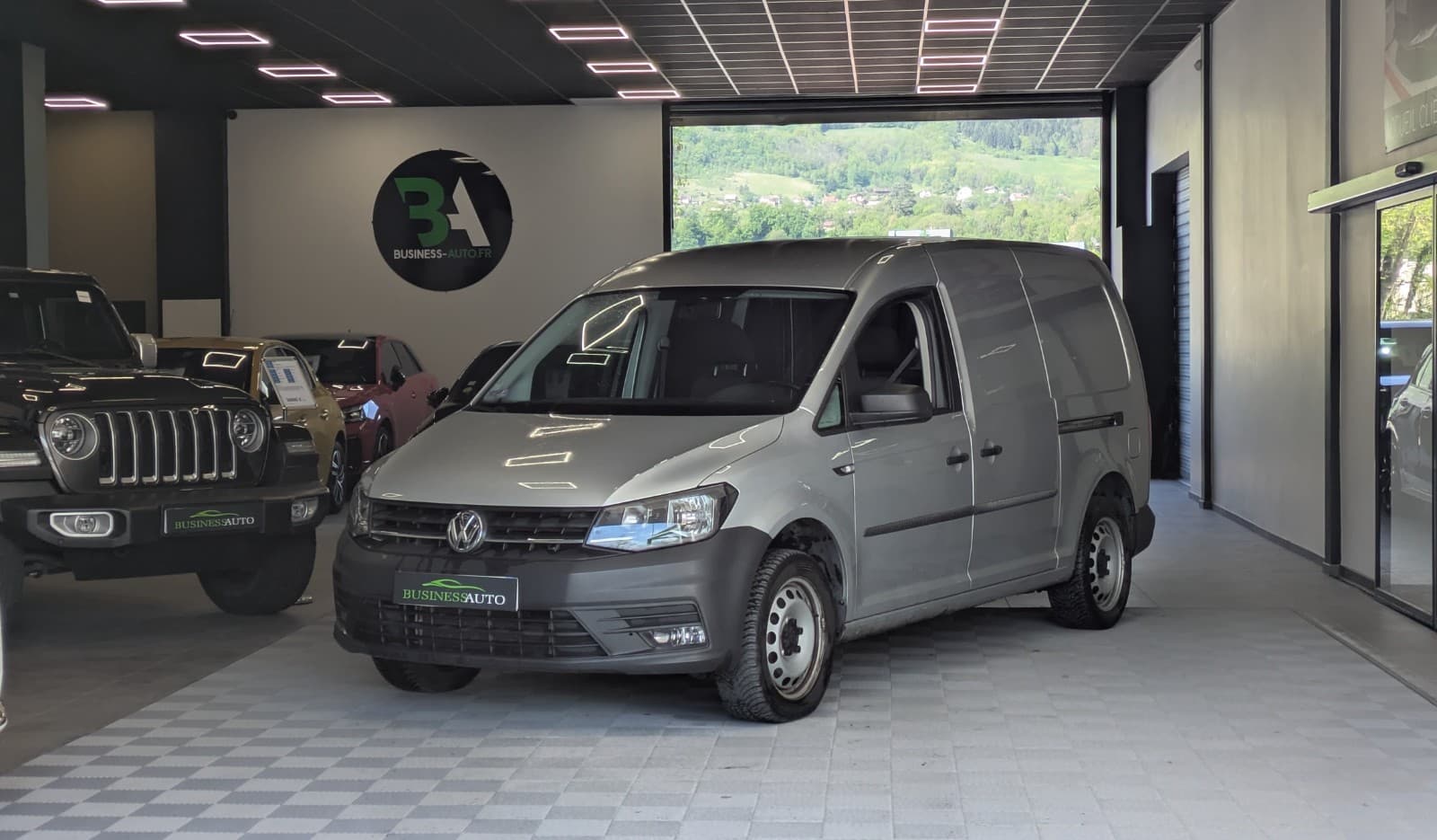 VOLKSWAGEN CADDY VAN MAXI 1.4 TSI 125cv DSG7 BUSINESS LINE PRIX HT / Bluetooth / Aide au stationnement / Crit'air 1