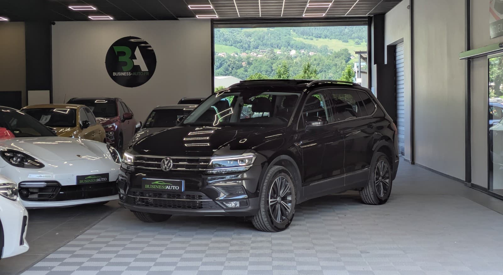 VOLKSWAGEN TIGUAN ALLSPACE 2.0 TDI 150 DSG7 4Motion Carat