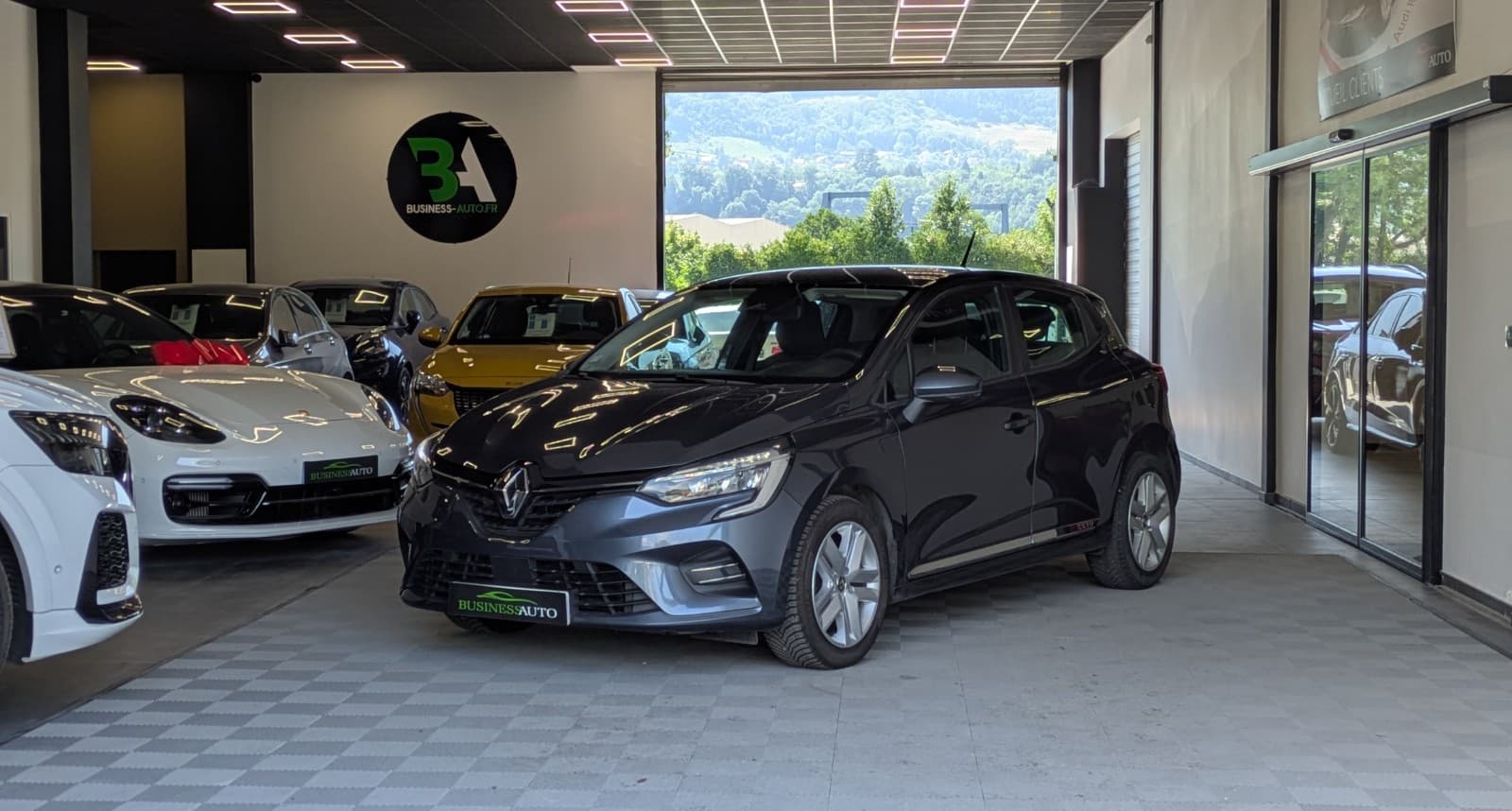 RENAULT CLIO V Blue dCi Garantie 2 ans